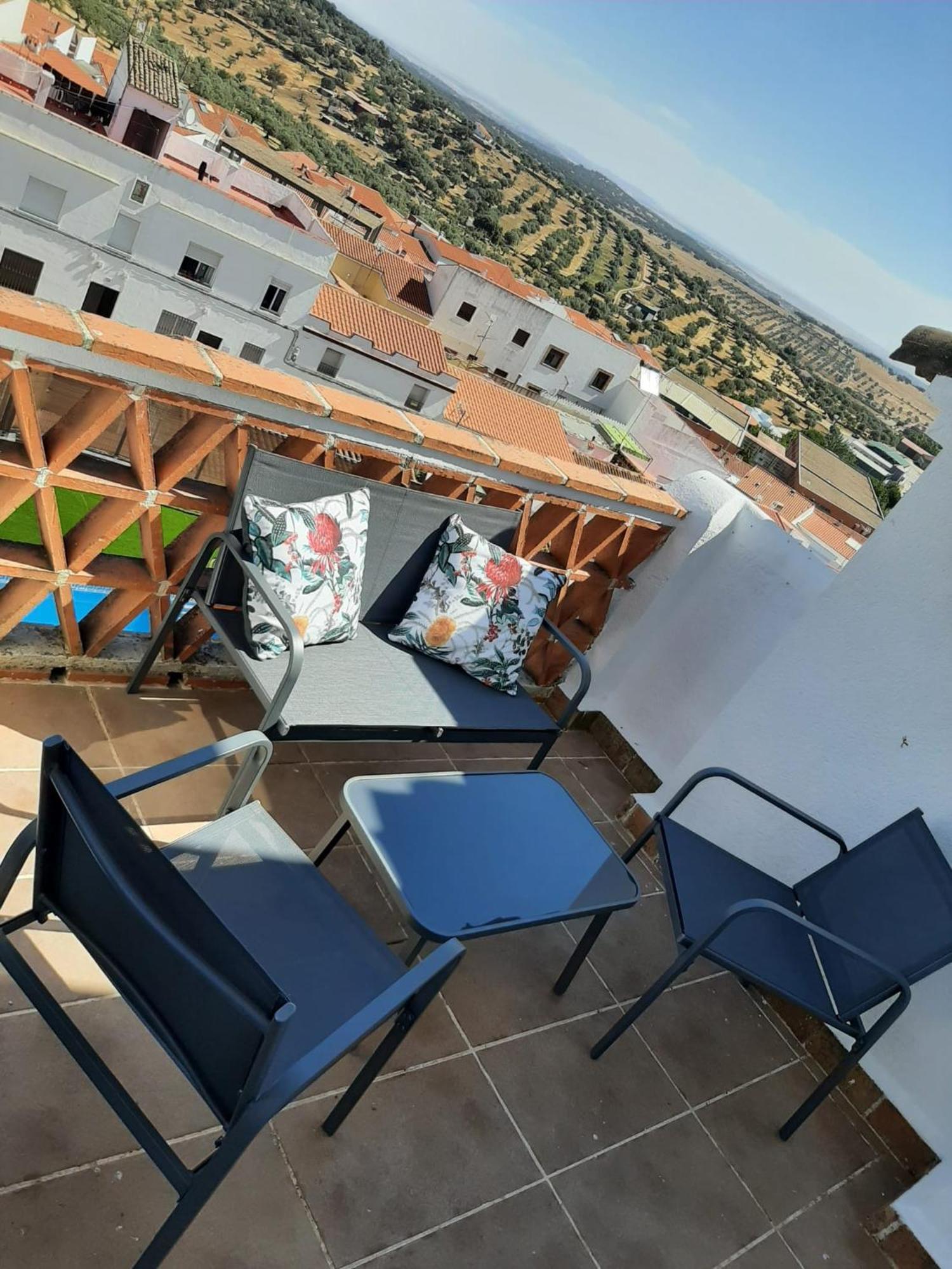 La Martela De Segura Apartamento Rural Piscina Segura de León المظهر الخارجي الصورة